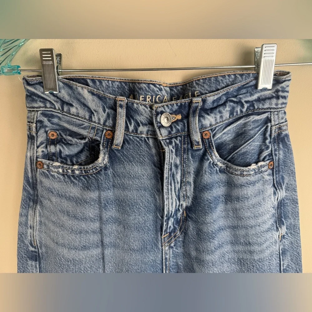 American Eagle Women's Super High Rise Baggy Wide Leg Blue Jeans Raw Hem 000/XXS - Picture 3 of 15